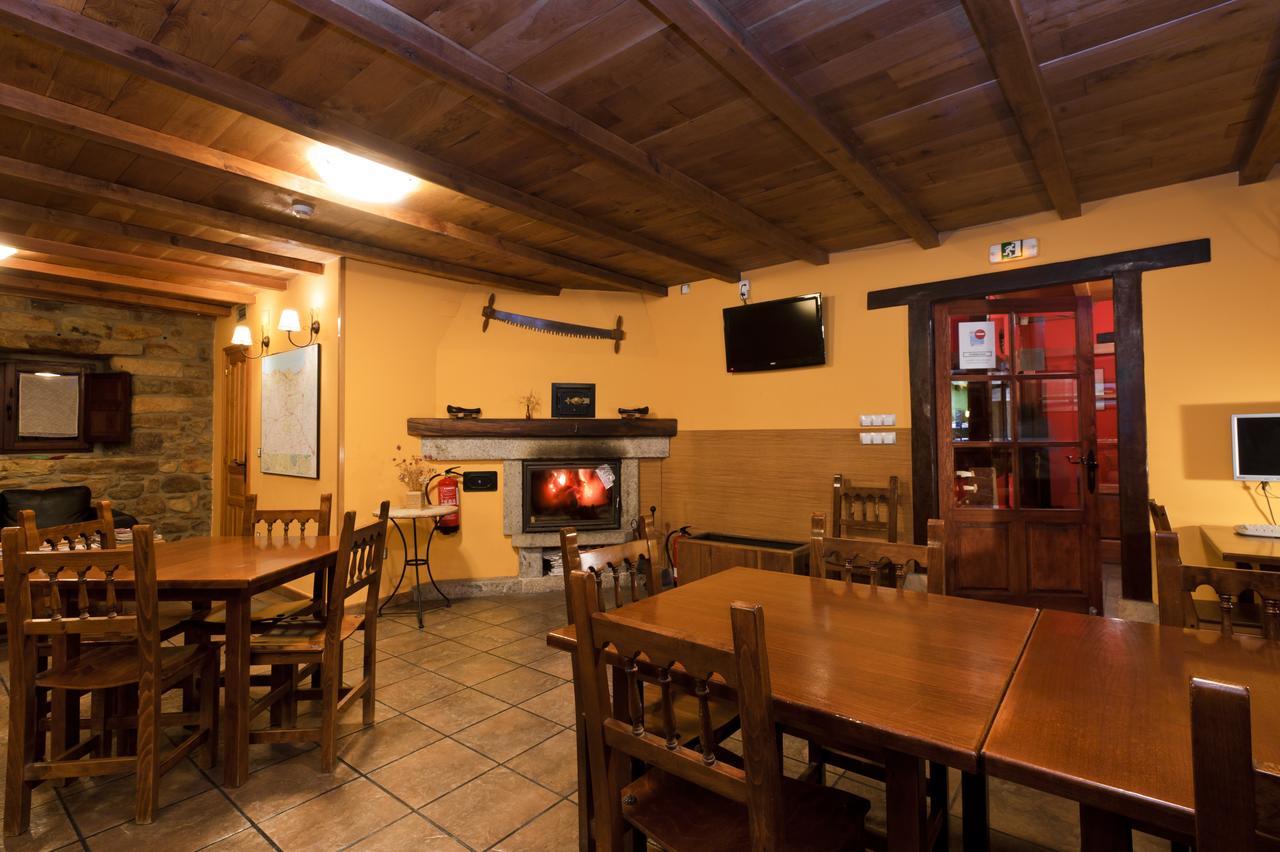 Posada Casa Rosalia Castro Urdiales Exterior photo