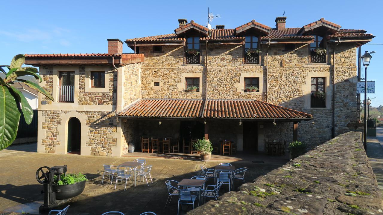 Posada Casa Rosalia Castro Urdiales Exterior photo